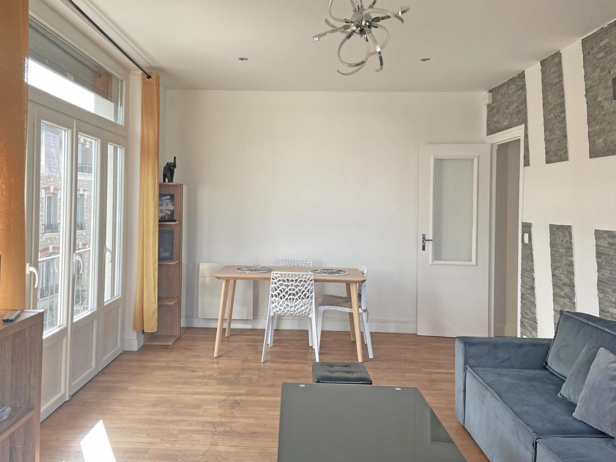 Grand T2 Renove - Bord Du Canal - Commerces A Pied Moret-sur-Loing Exterior foto